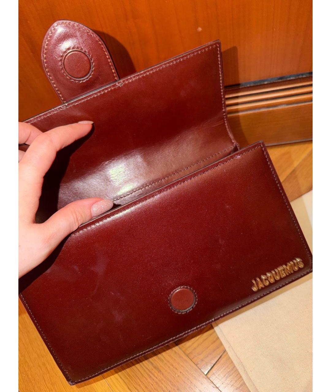 JACQUEMUS Бордовая кожаная сумка с короткими ручками, фото 7
