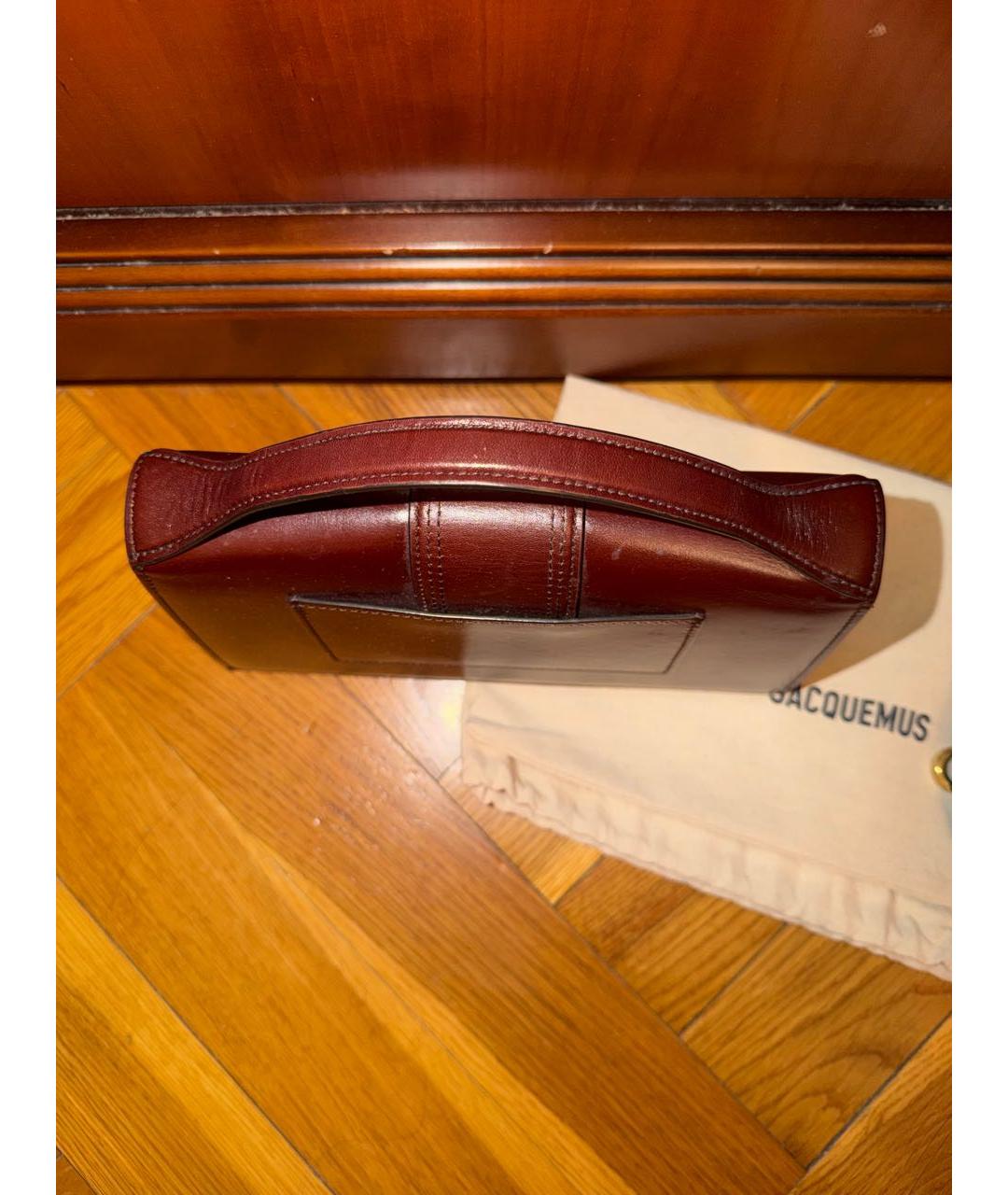 JACQUEMUS Бордовая кожаная сумка с короткими ручками, фото 5