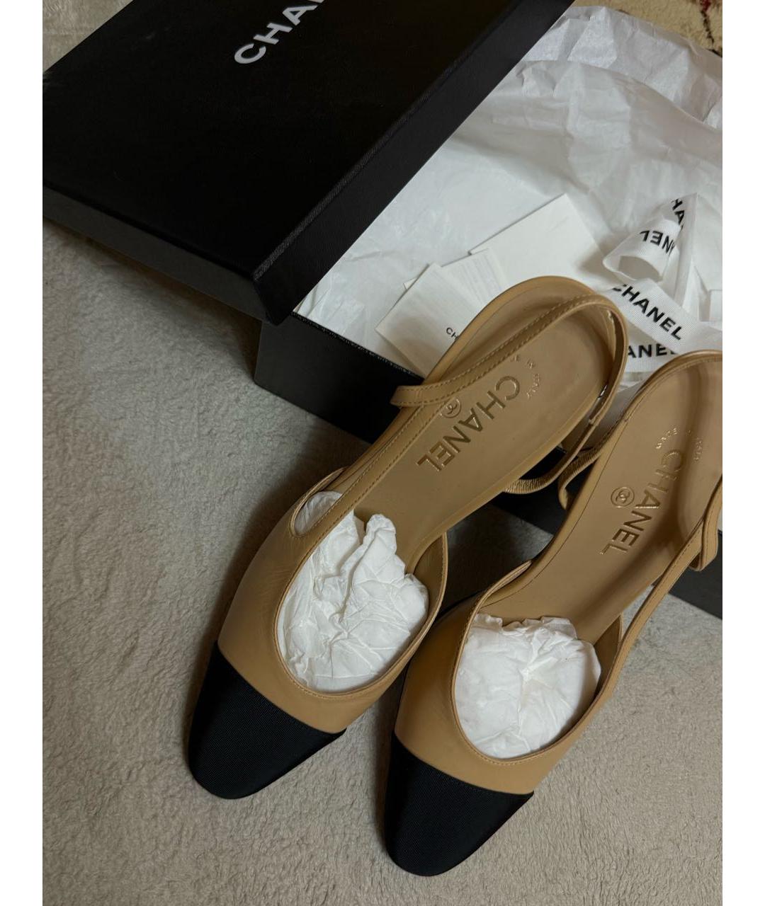 CHANEL Бежевые кожаные туфли, фото 3