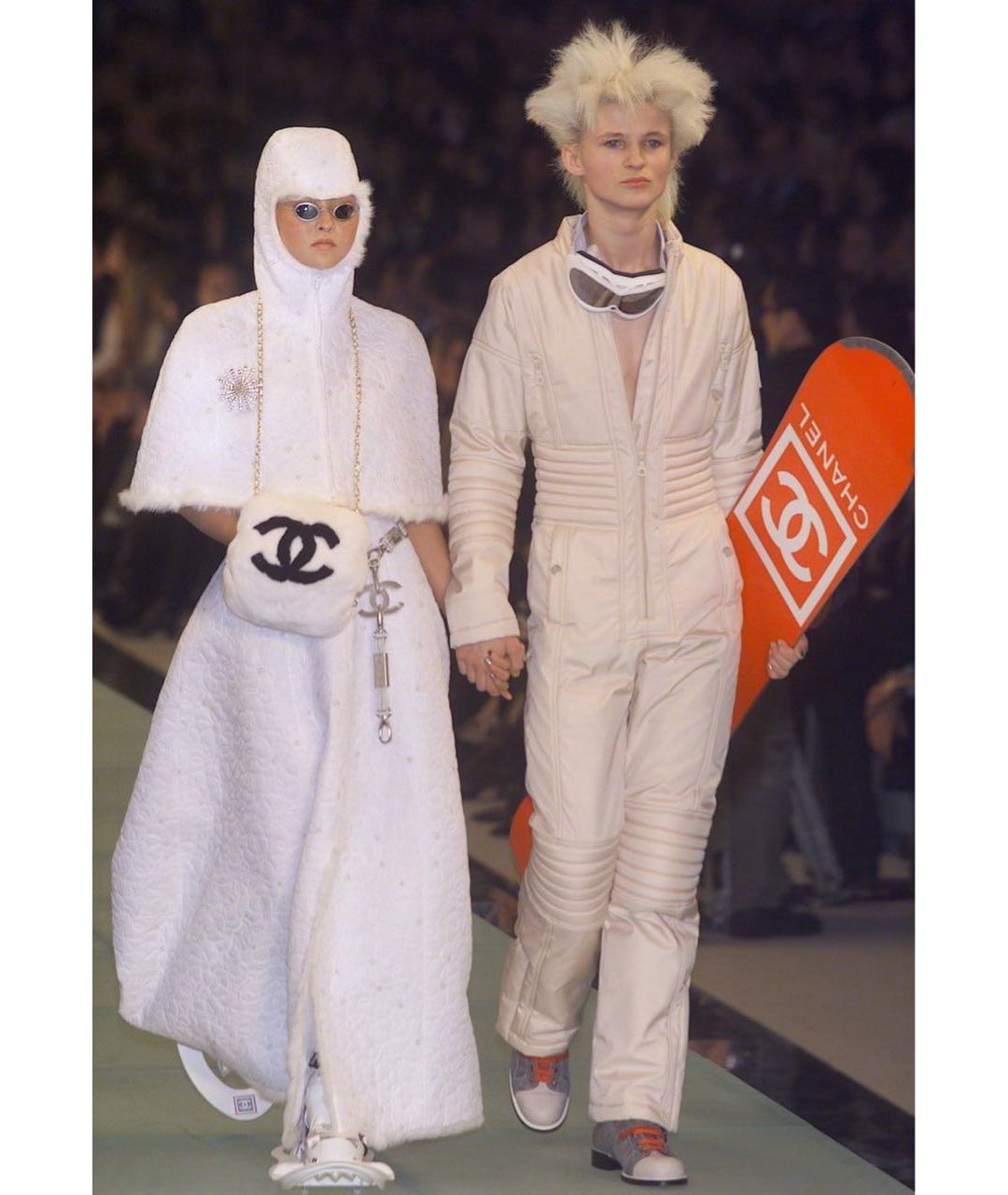 CHANEL Бежевый полиэстеровый комбинезон, фото 6