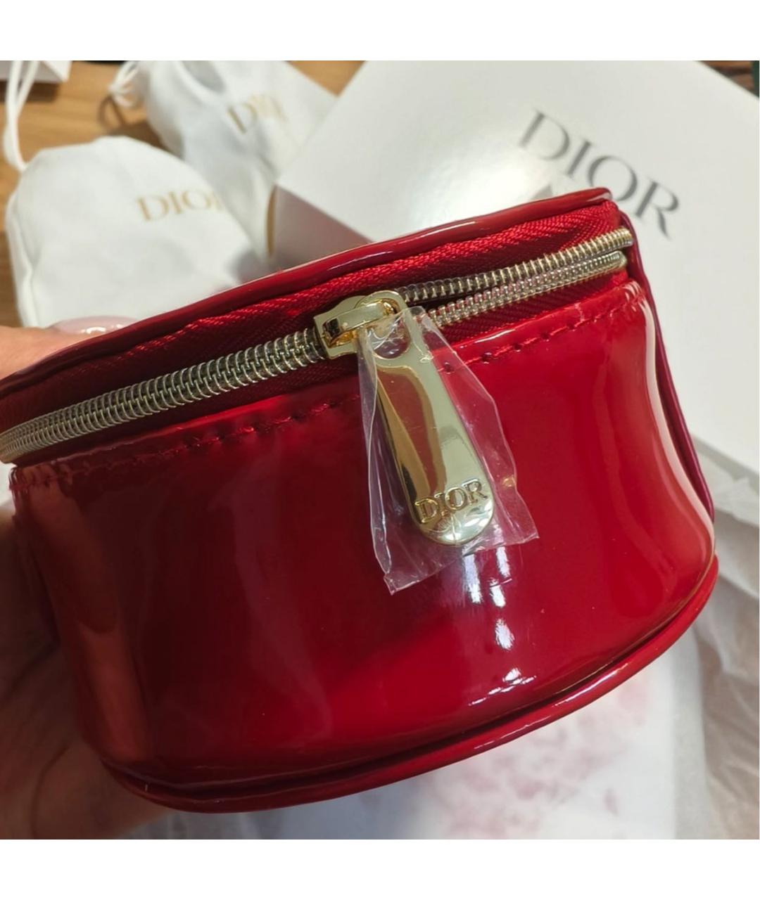CHRISTIAN DIOR Красная косметичка из лакированной кожи, фото 8