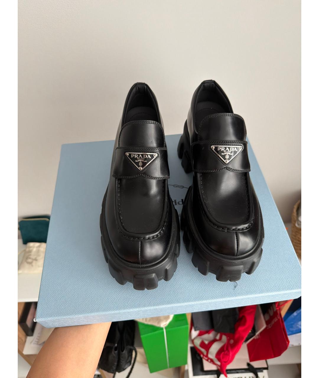 PRADA Черные лоферы из искусственной кожи, фото 4