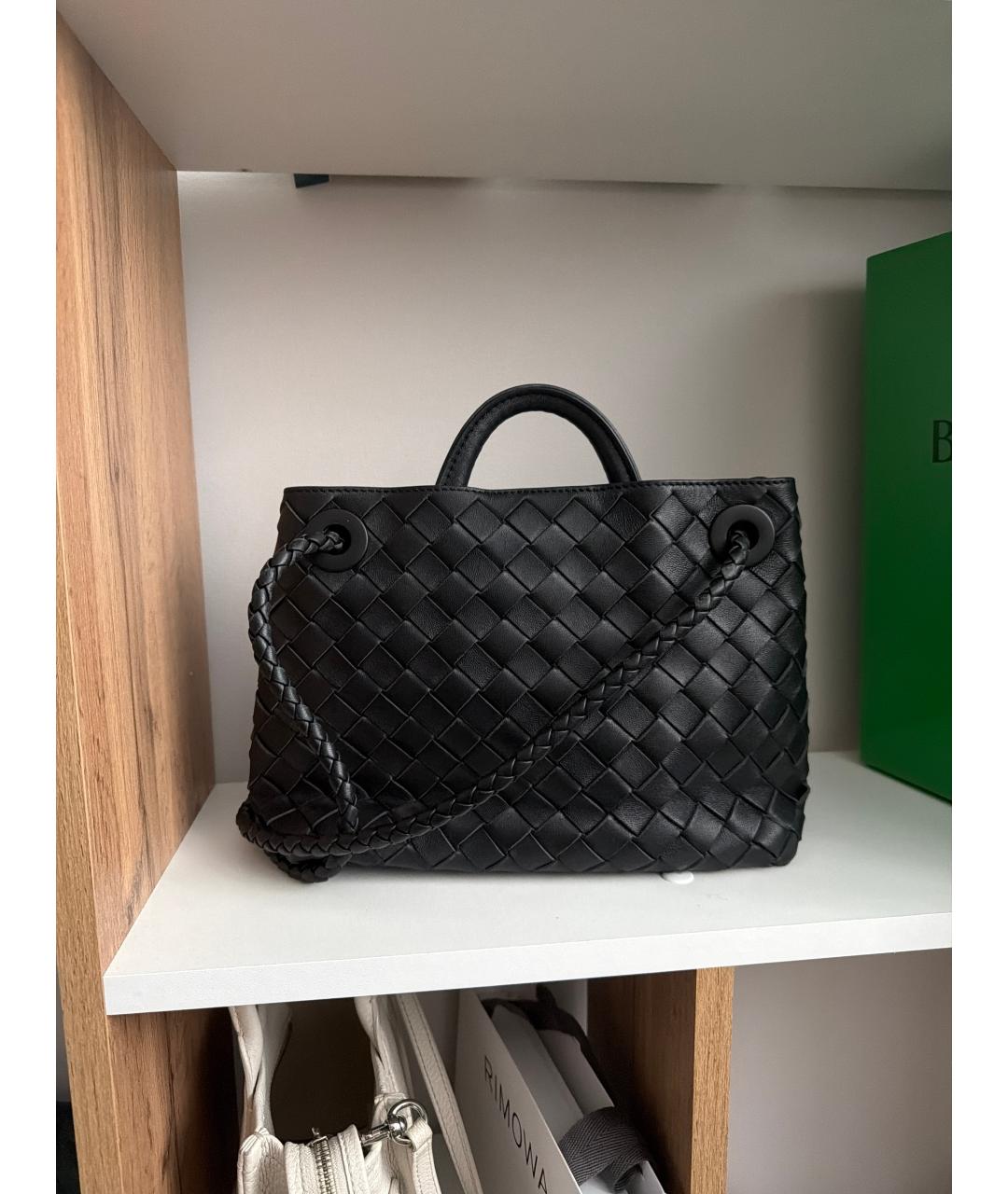 BOTTEGA VENETA Черная кожаная сумка через плечо, фото 3