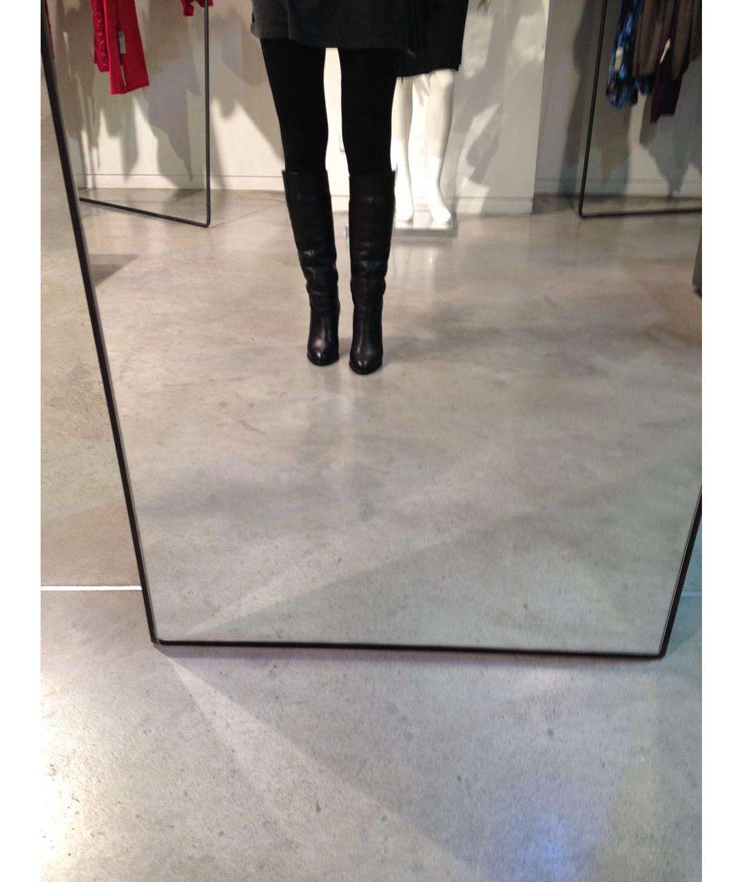 FERRAGAMO Черные кожаные сапоги, фото 6