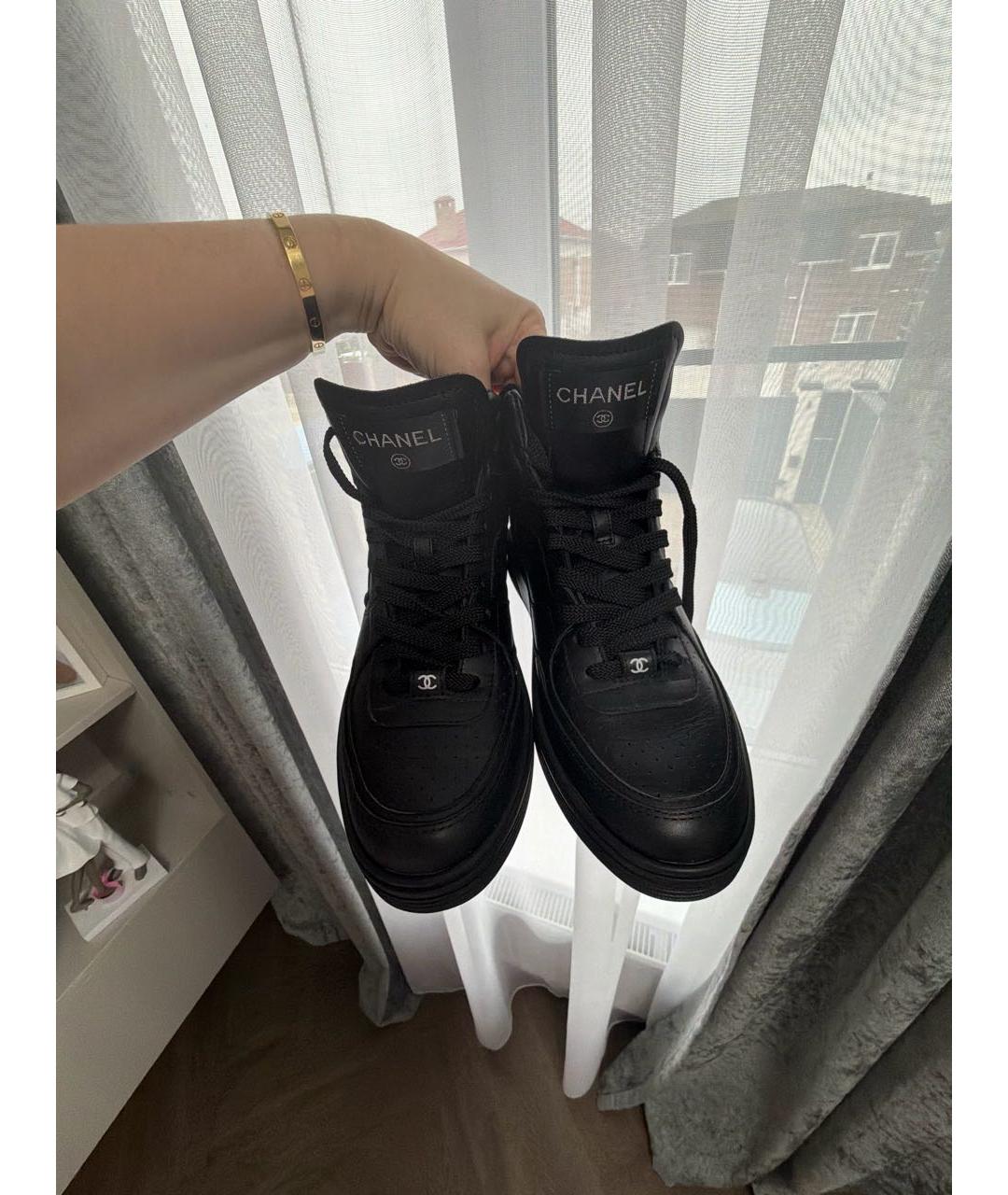 CHANEL Черные кожаные кроссовки, фото 7