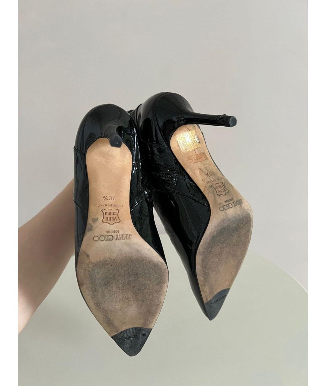 JIMMY CHOO Черные ботильоны из лакированной кожи, фото 4