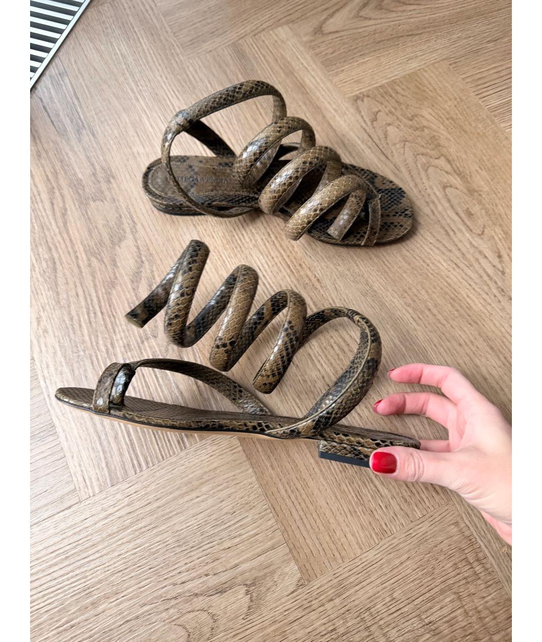 BOTTEGA VENETA Хаки босоножки из экзотической кожи, фото 9