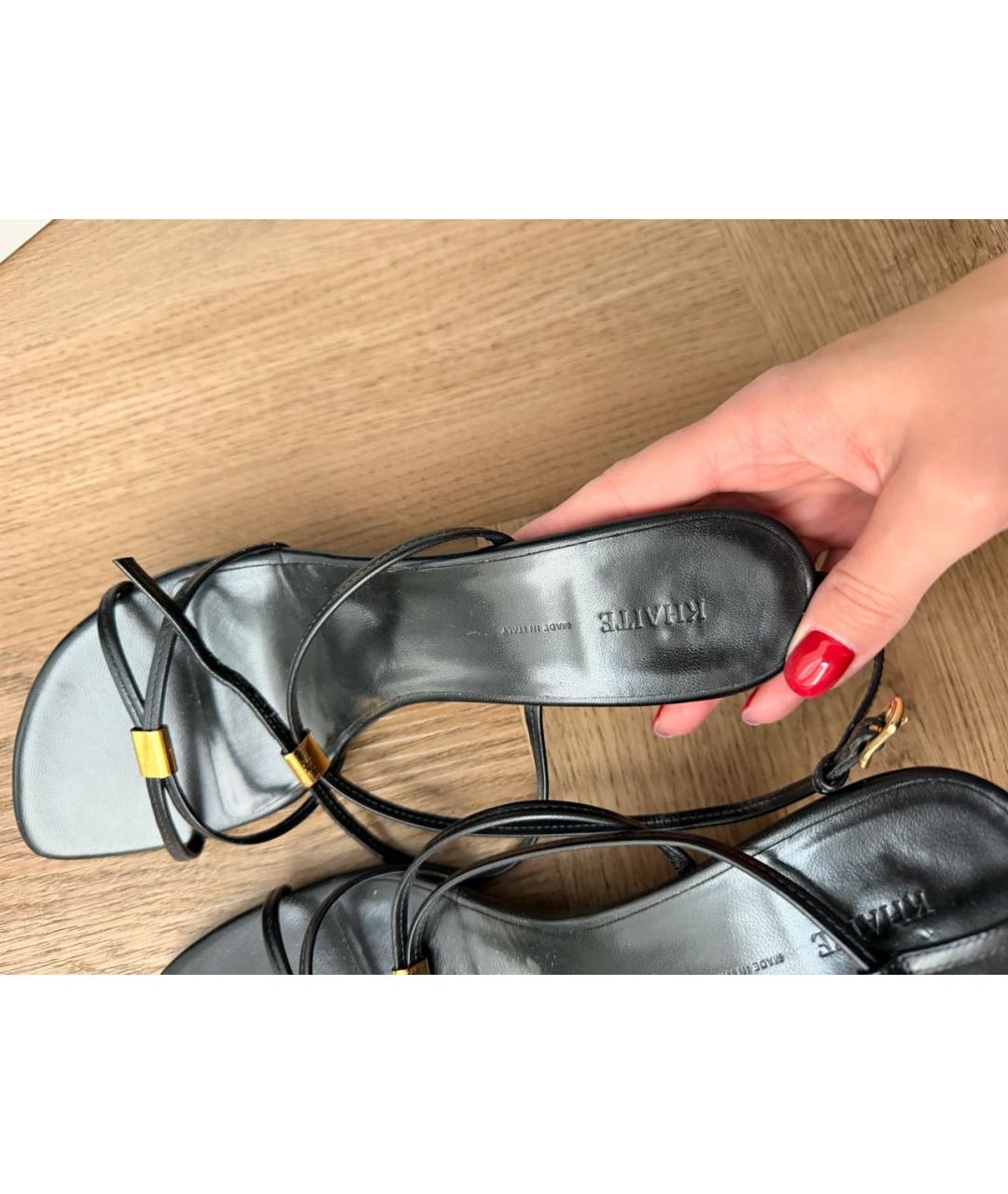 KHAITE Черные кожаные босоножки, фото 8