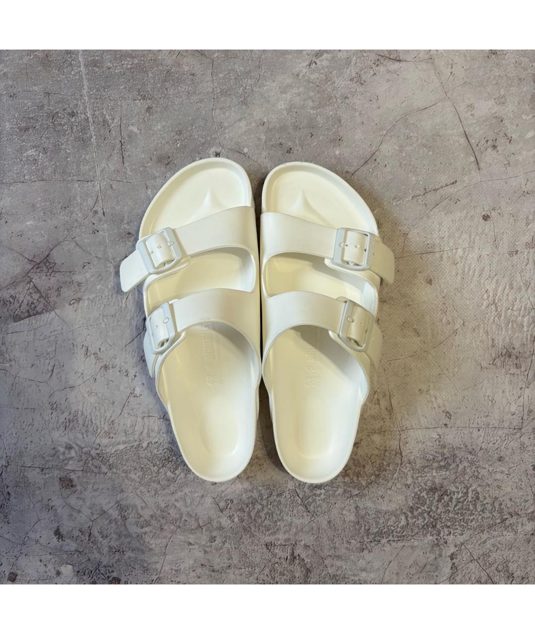 BIRKENSTOCK Белые резиновые шлепанцы, фото 3