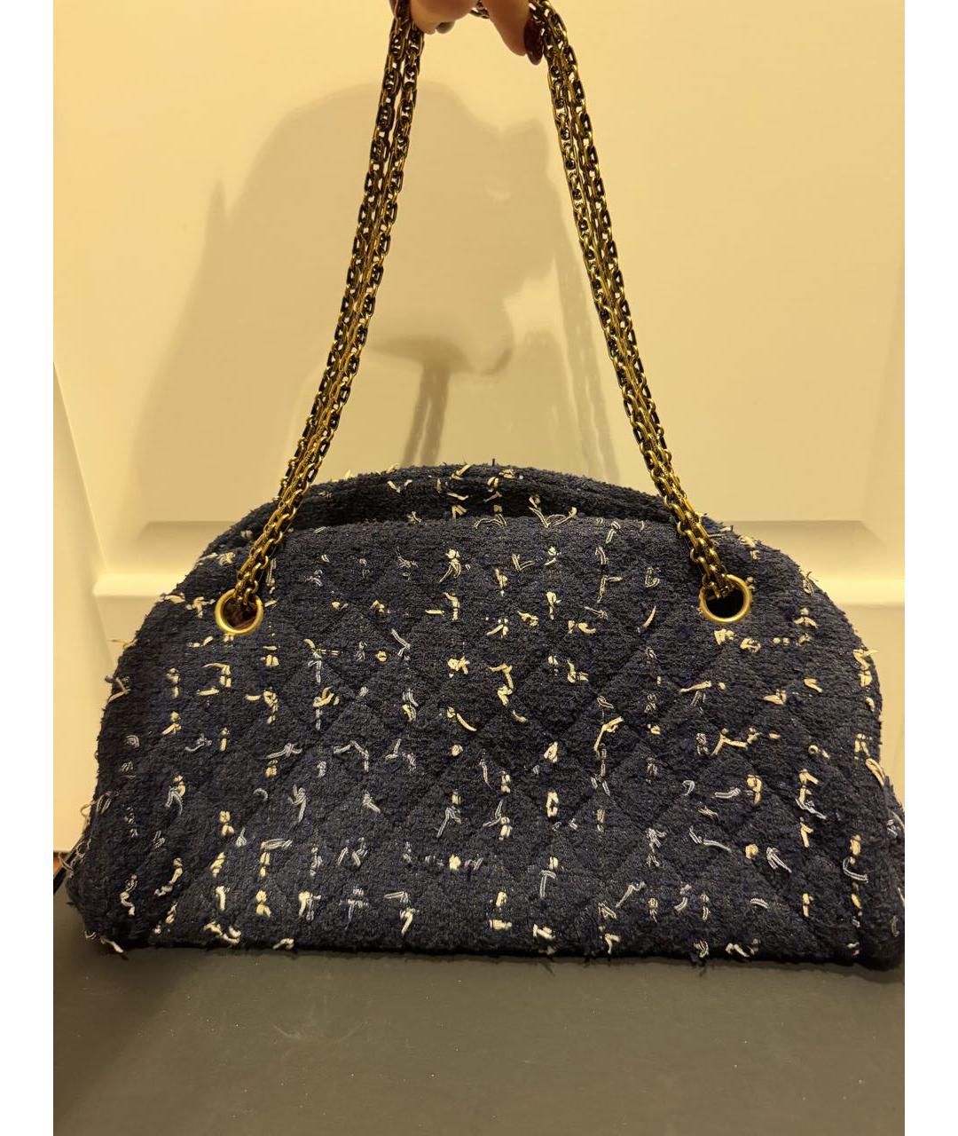 CHANEL Темно-синяя твидовая сумка с короткими ручками, фото 2