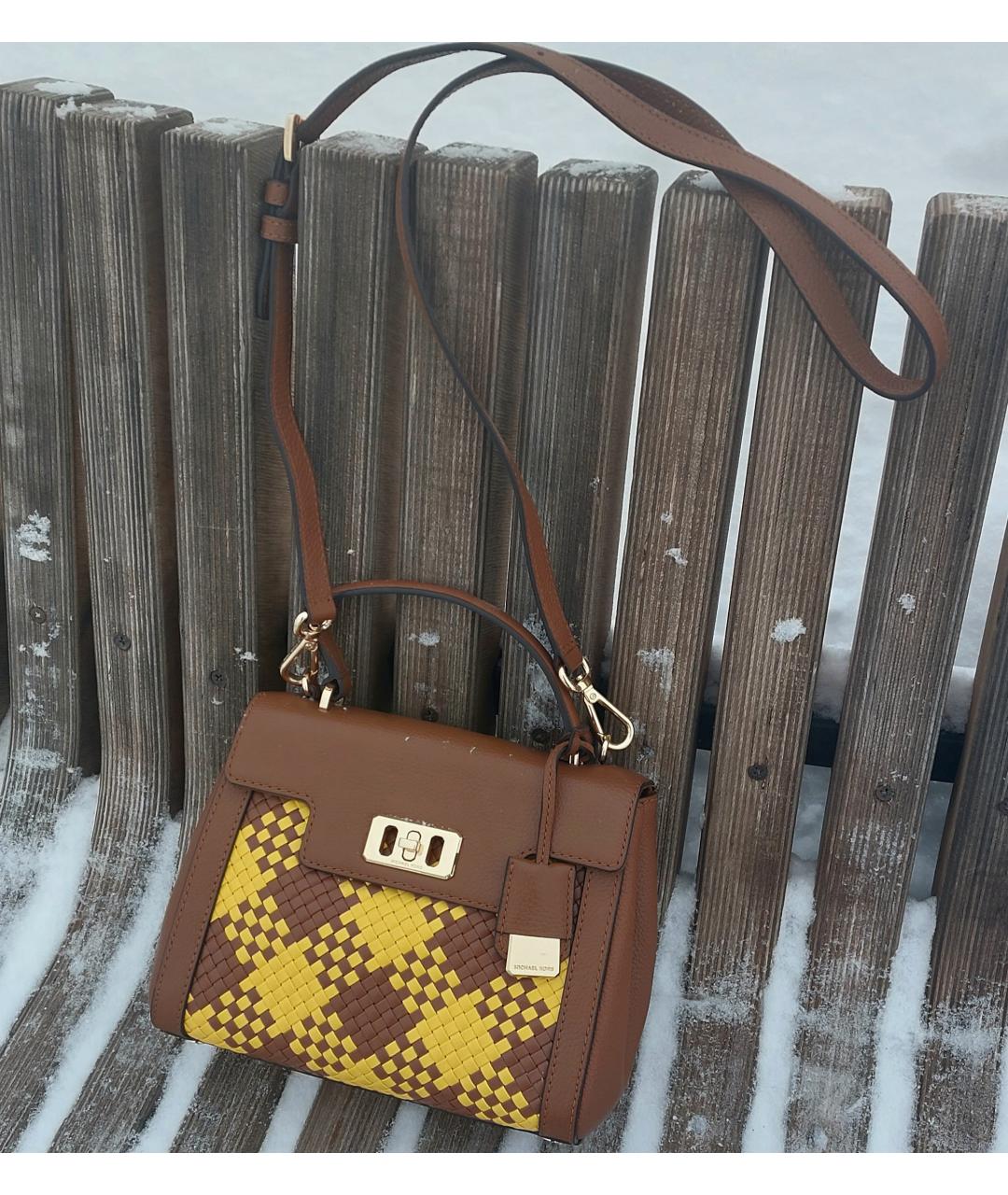 MICHAEL KORS Коричневая кожаная сумка через плечо, фото 2