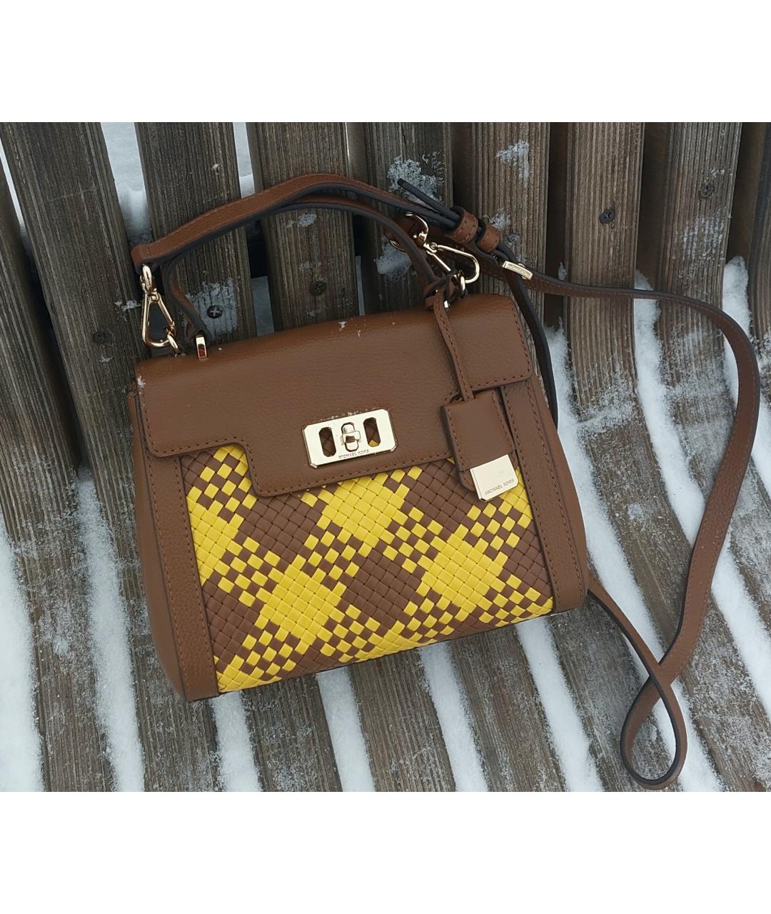 MICHAEL KORS Коричневая кожаная сумка через плечо, фото 3