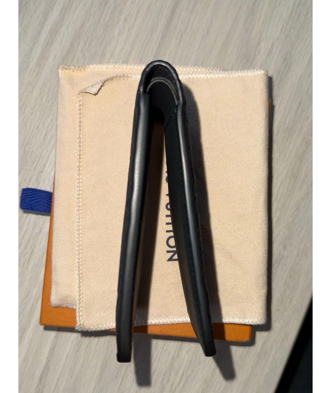 LOUIS VUITTON Черный кожаный кошелек, фото 6