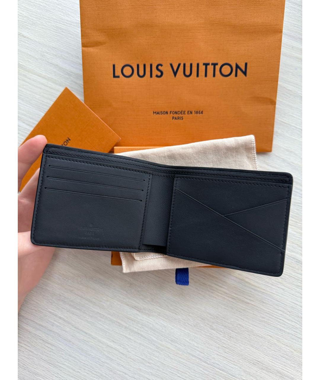 LOUIS VUITTON Черный кожаный кошелек, фото 3