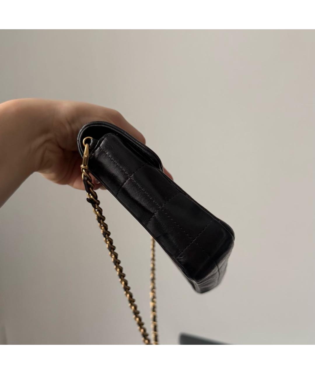 CHANEL Черная кожаная сумка с короткими ручками, фото 5