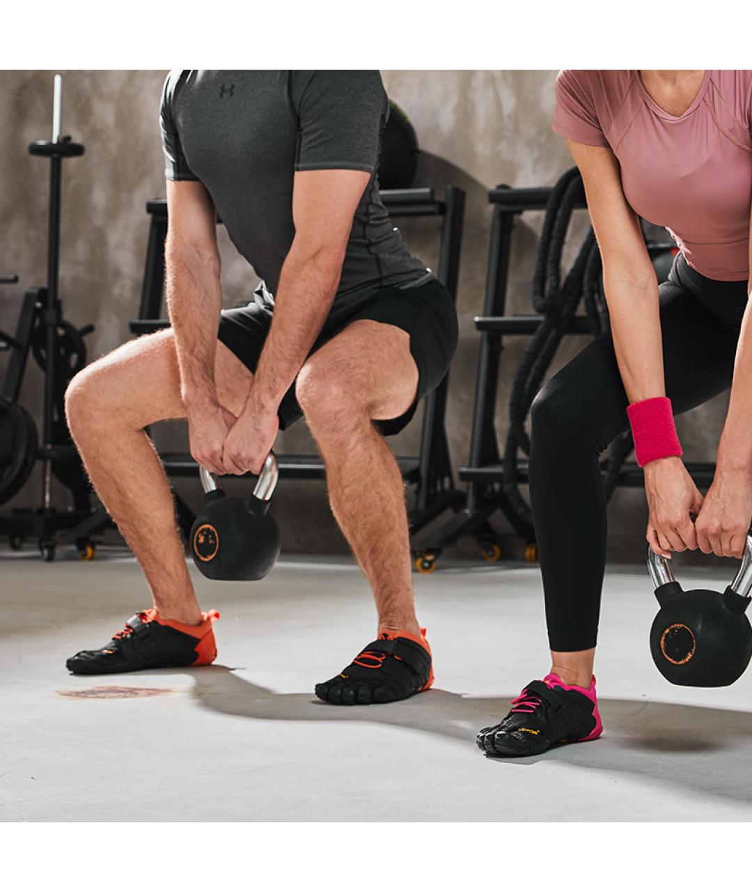 VIBRAM Черные низкие кроссовки / кеды, фото 9