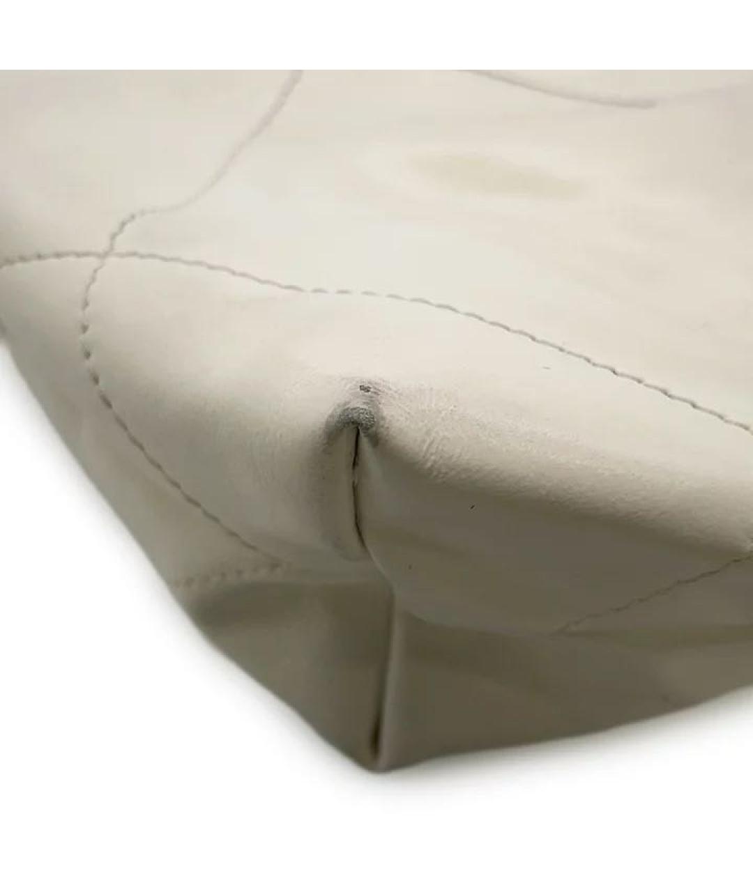 CHANEL Белая кожаная сумка через плечо, фото 5