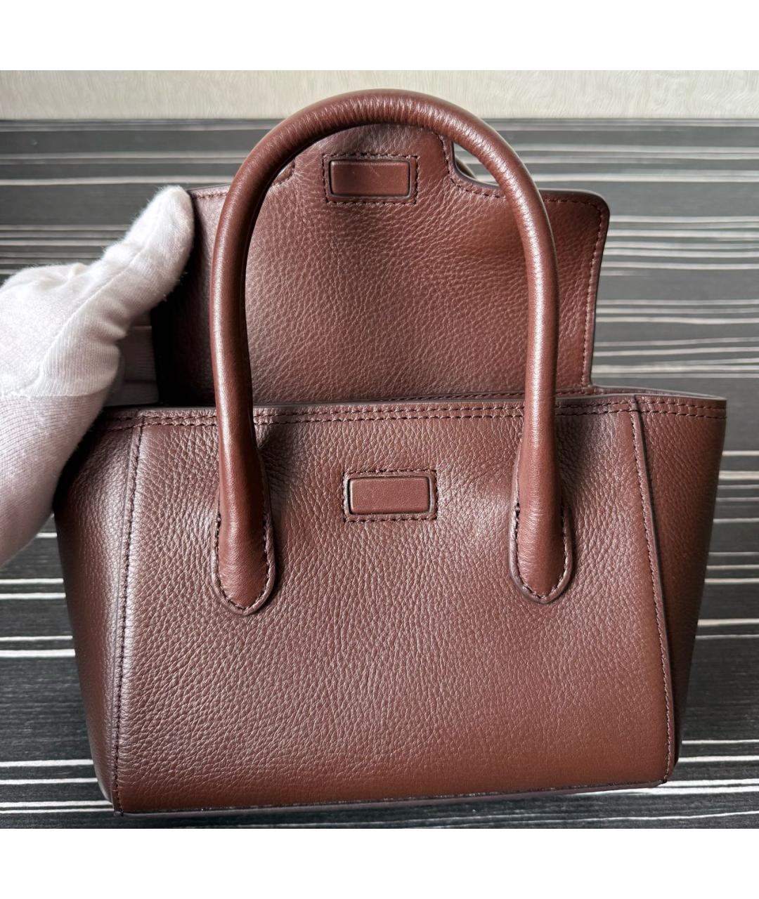 RALPH LAUREN Коричневая кожаная сумка с короткими ручками, фото 4