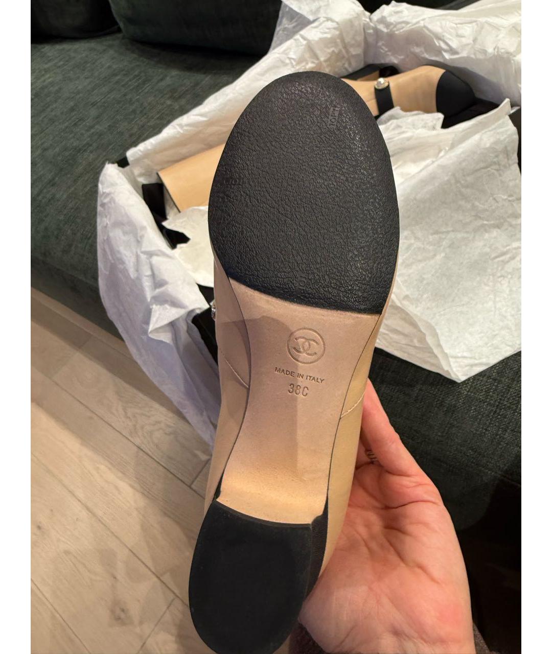 CHANEL Бежевые кожаные сапоги, фото 7