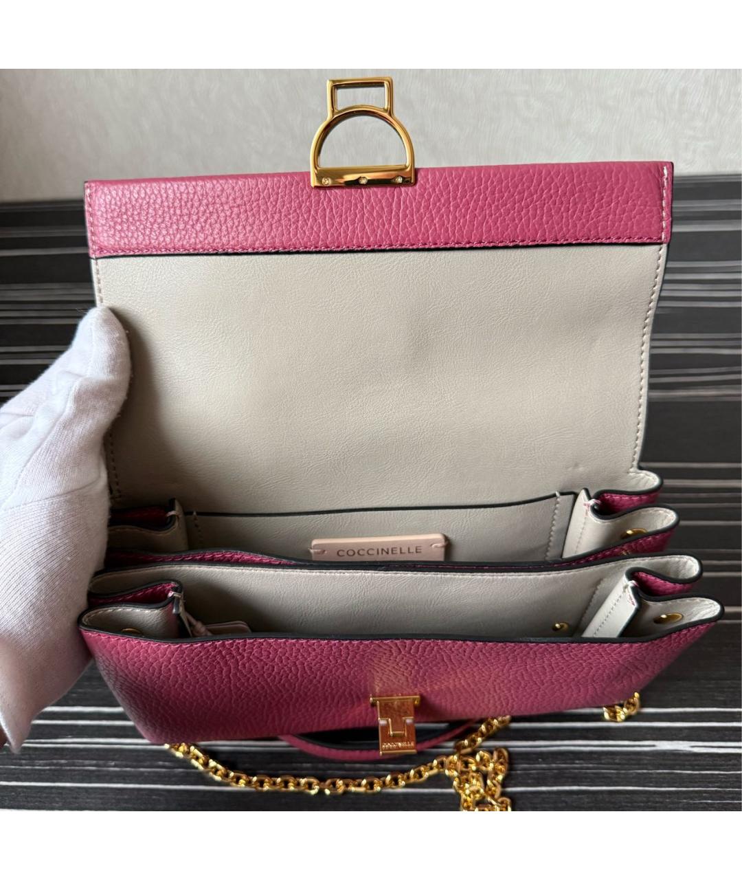 COCCINELLE Фуксия кожаная сумка через плечо, фото 4