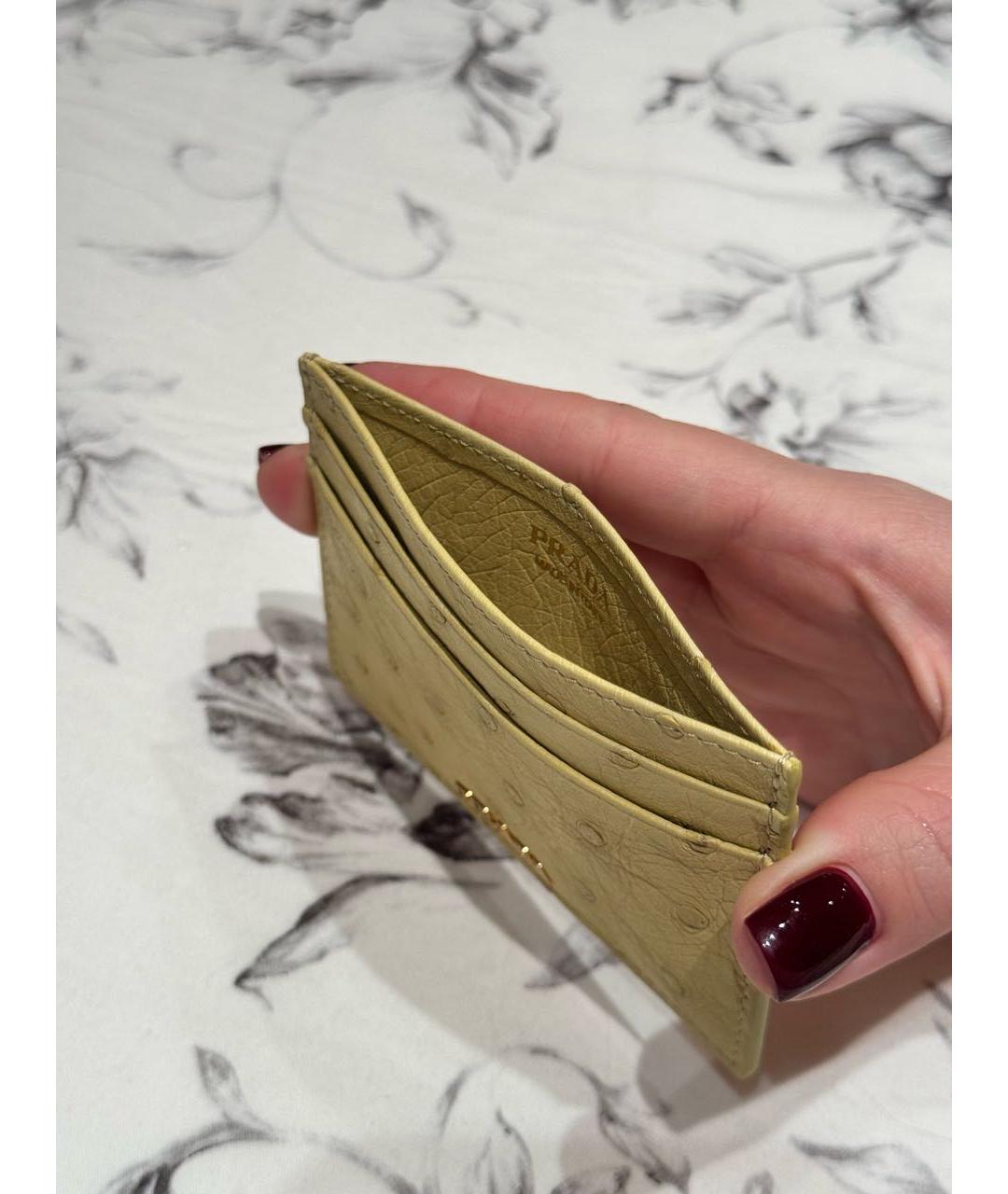 PRADA Горчичный кардхолдер из экзотической кожи, фото 2