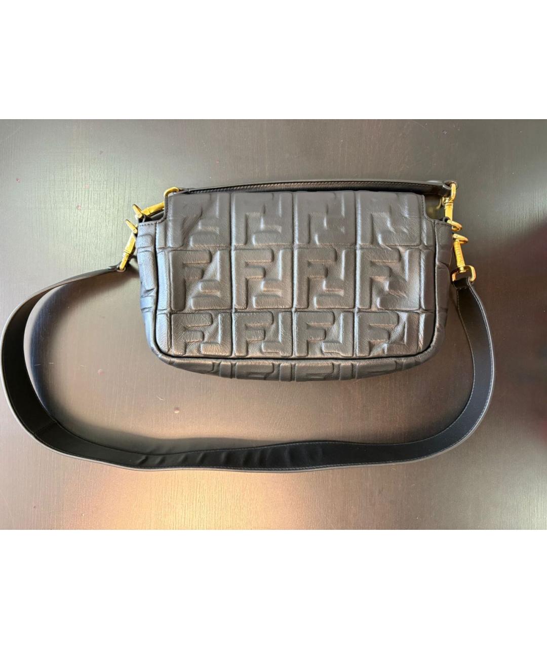 FENDI Черная кожаная сумка с короткими ручками, фото 3