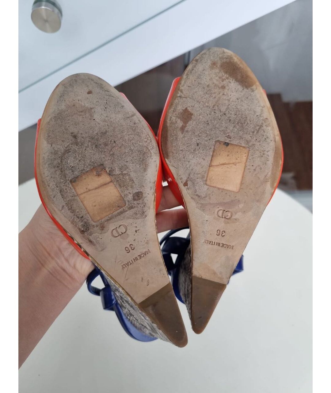 CHRISTIAN DIOR Босоножки из лакированной кожи, фото 6