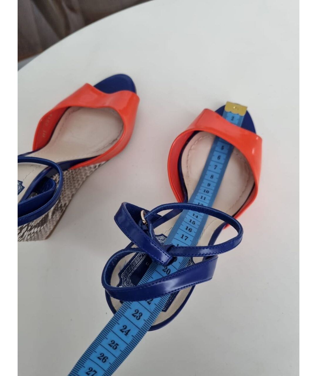 CHRISTIAN DIOR Босоножки из лакированной кожи, фото 7