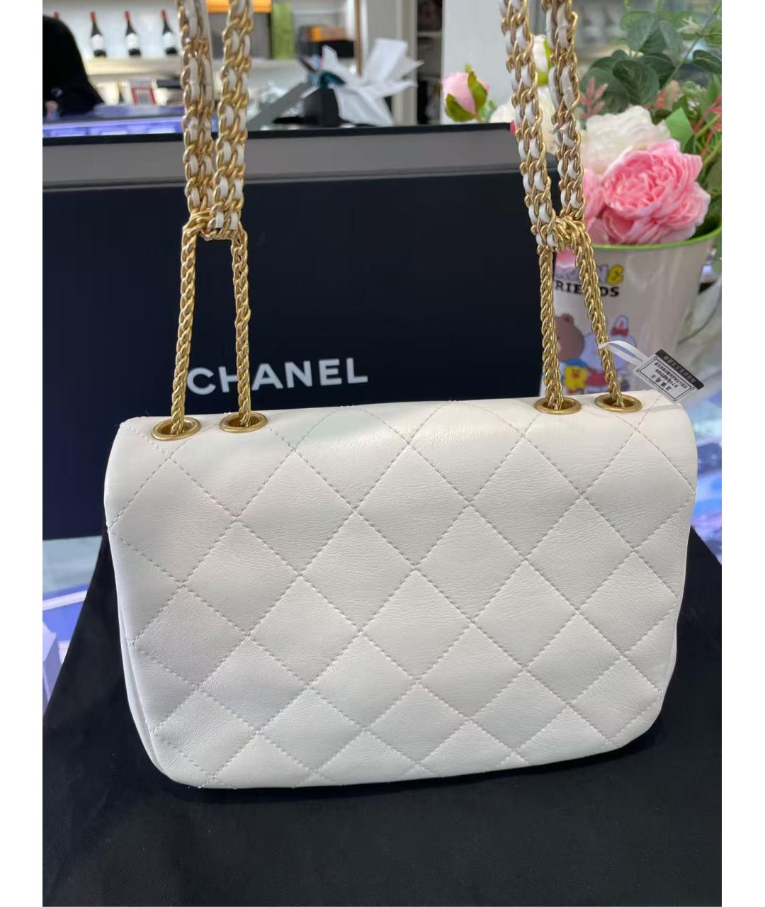 CHANEL Белая кожаная сумка через плечо, фото 3