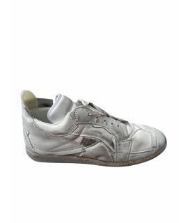 MAISON MARGIELA Низкие кроссовки / кеды