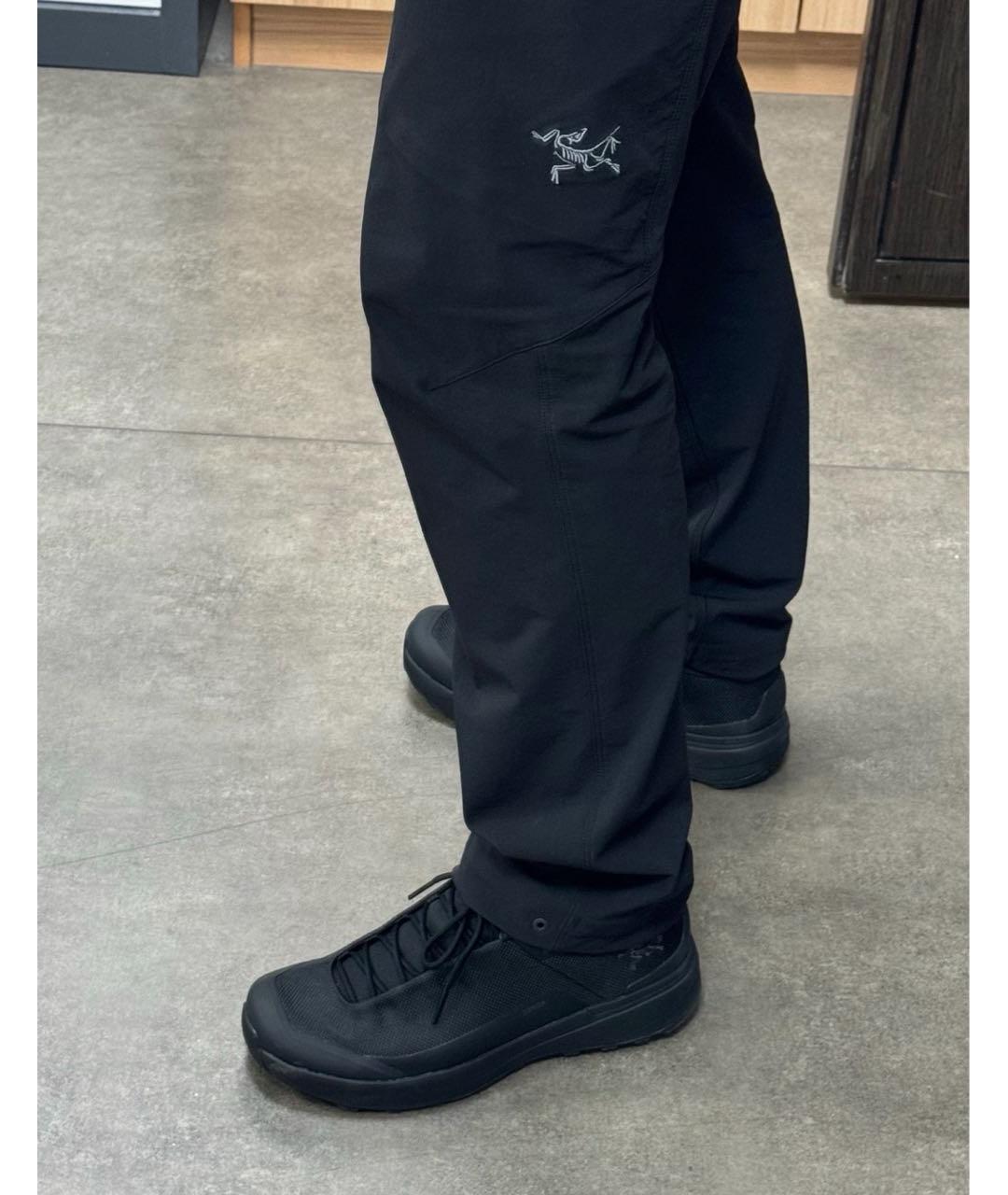 ARCTERYX Черные текстильные низкие кроссовки / кеды, фото 7