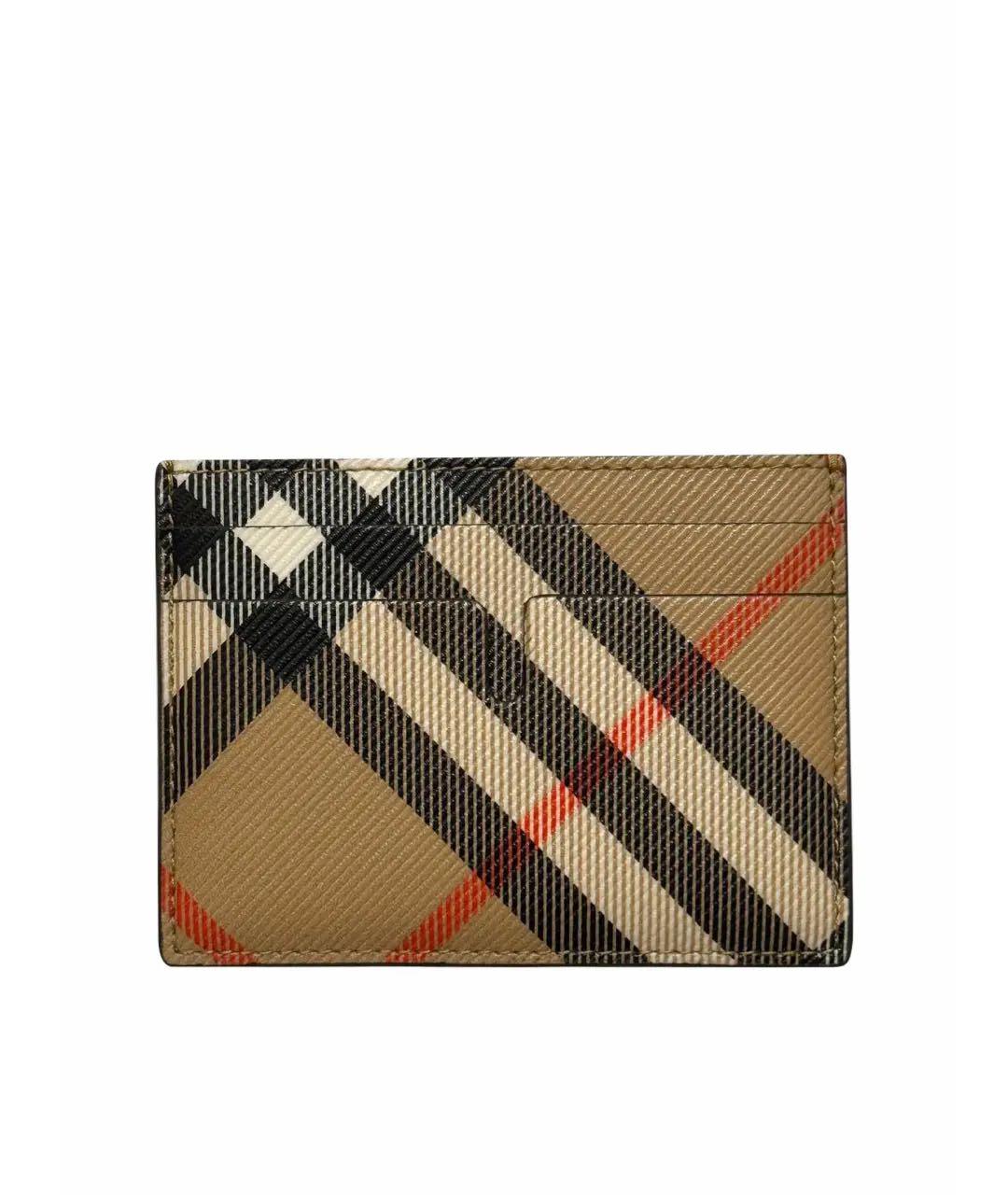 BURBERRY Бежевый кожаный кардхолдер, фото 1