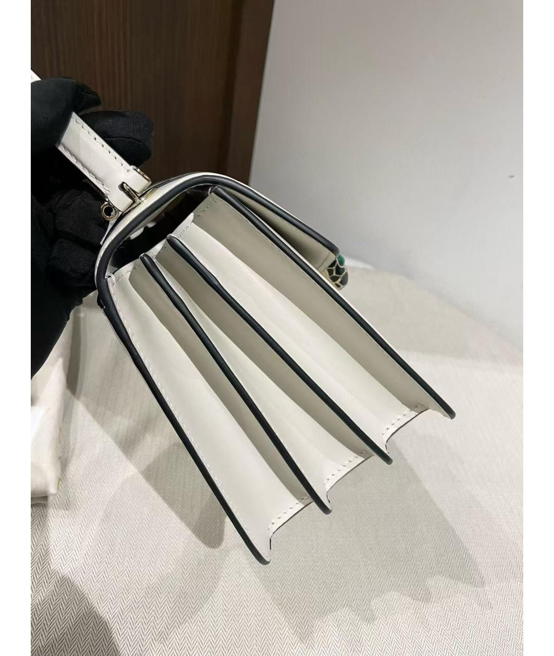 BVLGARI Белая кожаная сумка с короткими ручками, фото 4