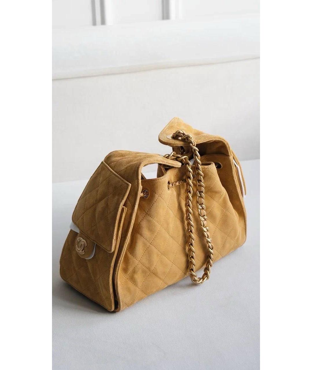 CHANEL Бежевая замшевая сумка тоут, фото 3