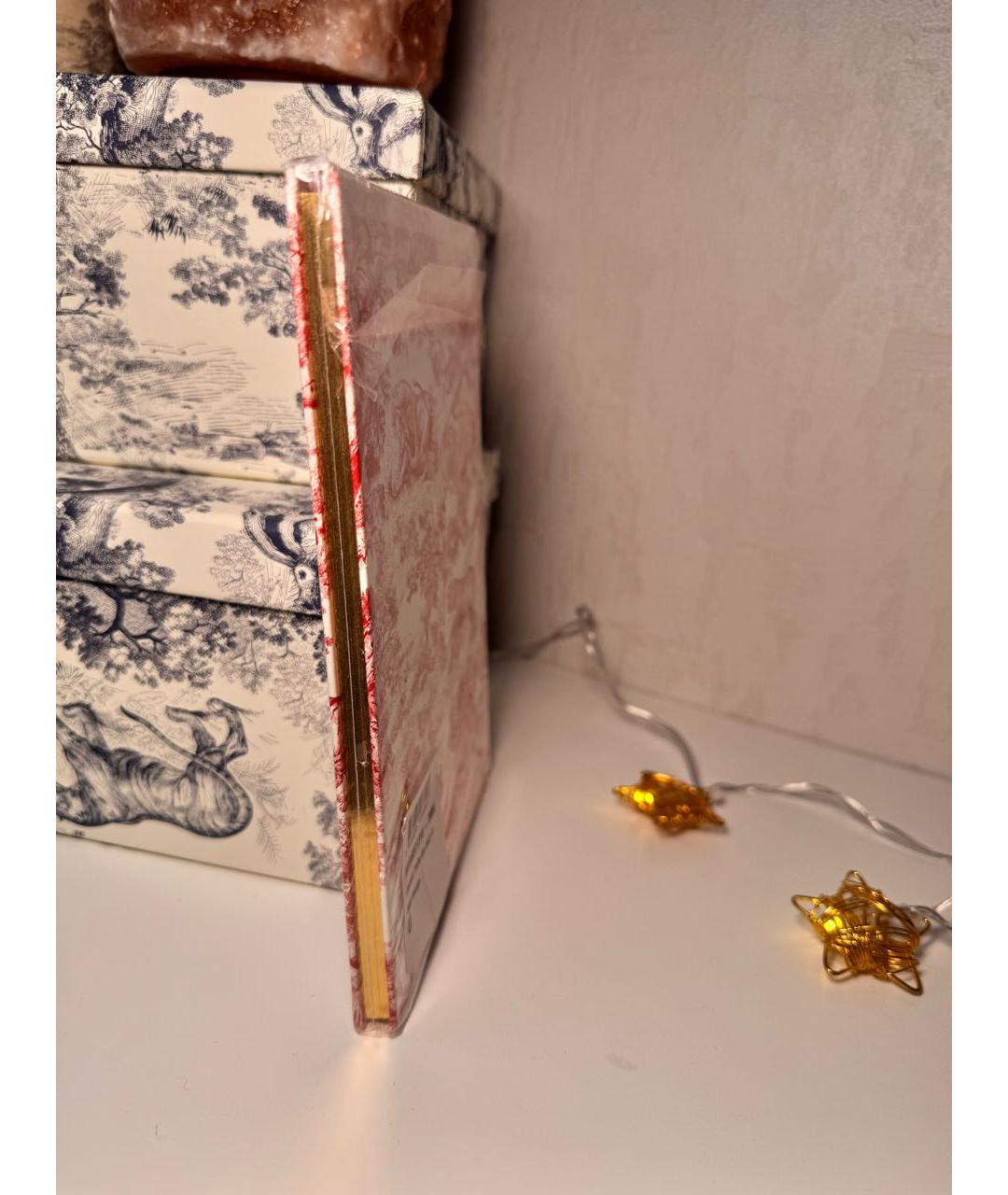 CHRISTIAN DIOR Книга, фото 3