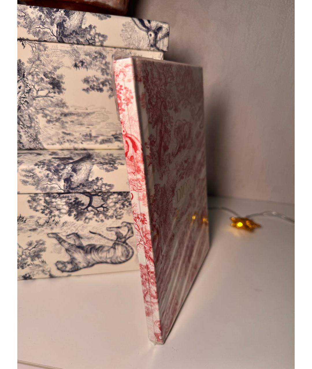 CHRISTIAN DIOR Книга, фото 2