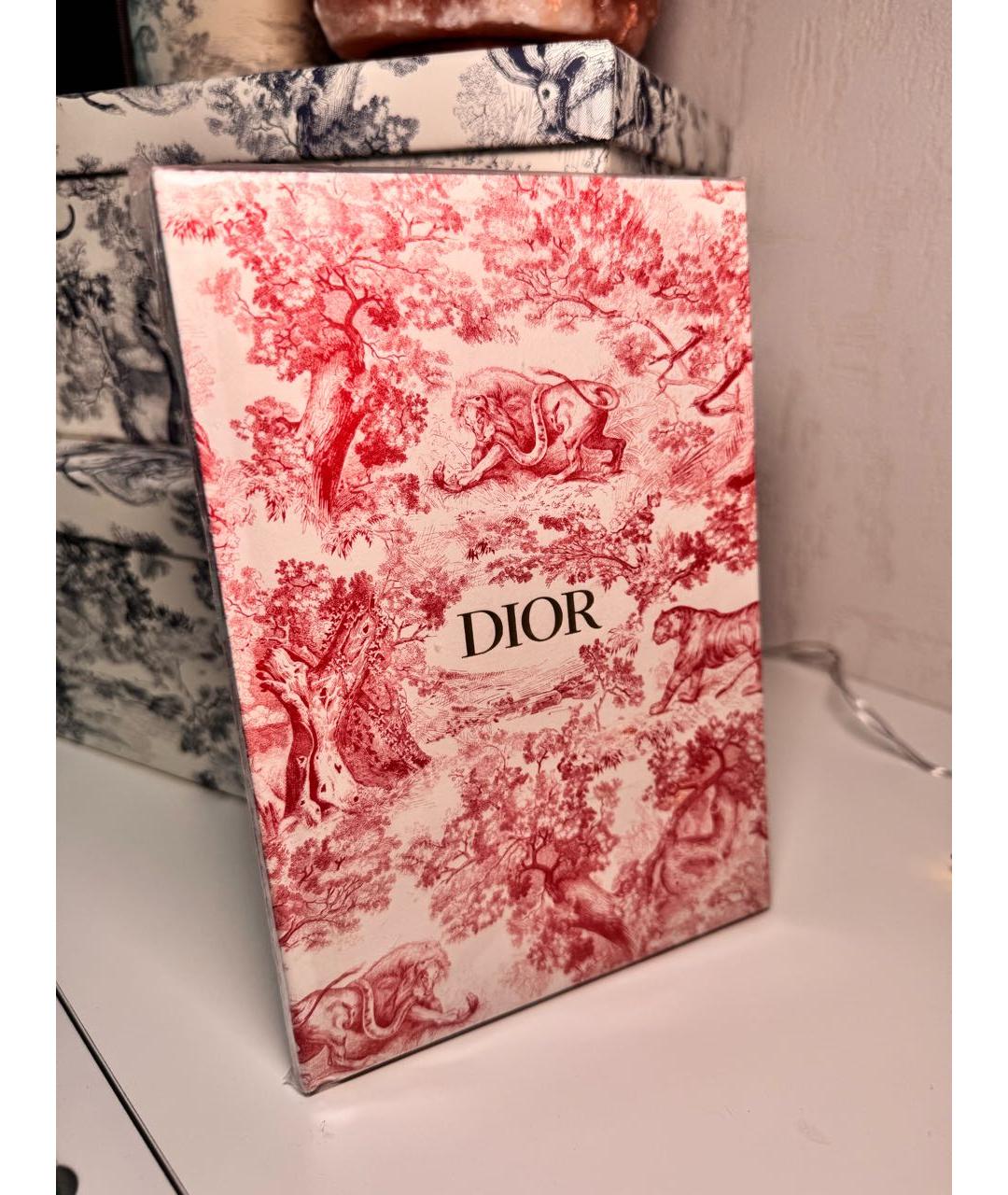 CHRISTIAN DIOR Книга, фото 6