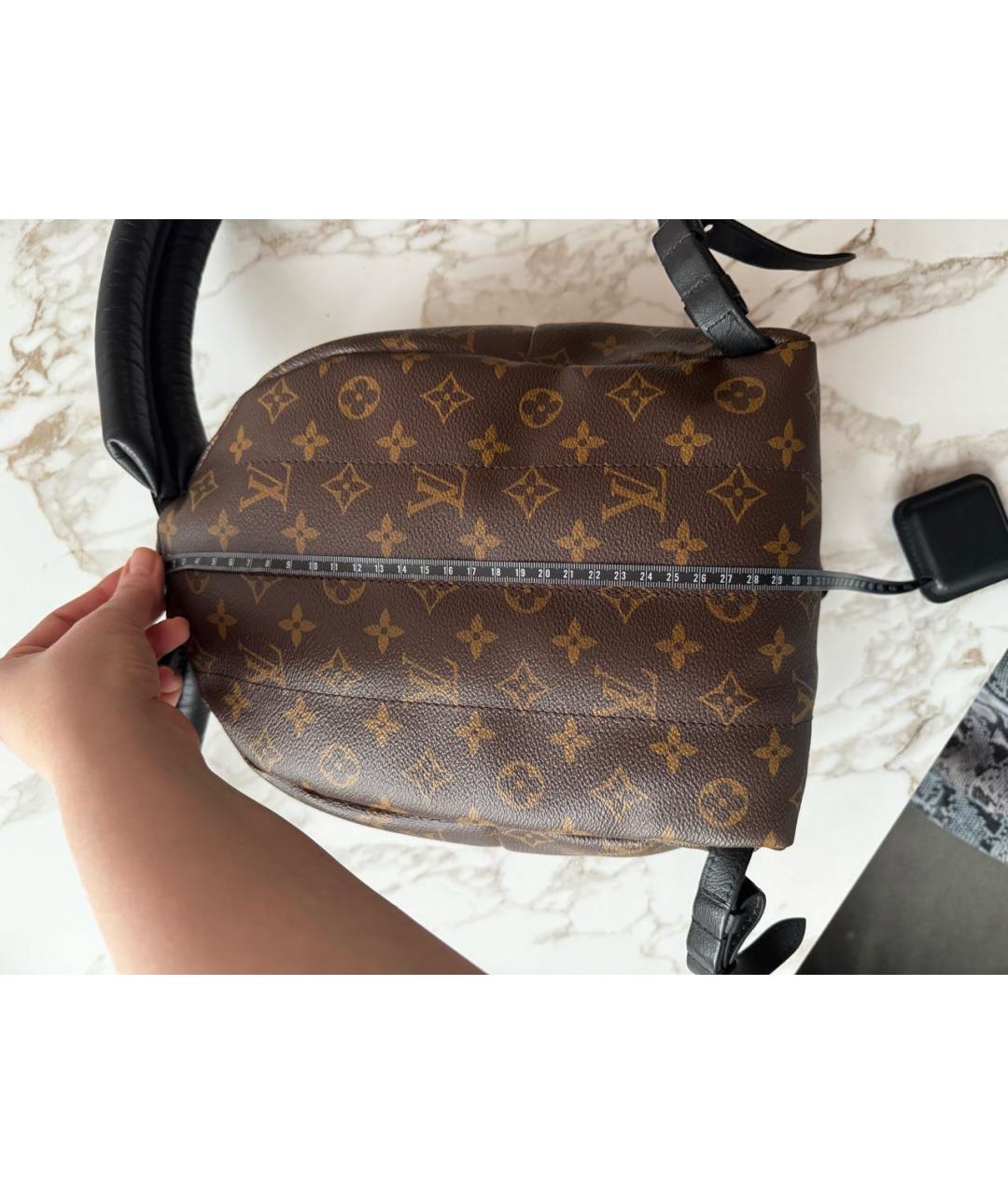LOUIS VUITTON Коричневый кожаный рюкзак, фото 4