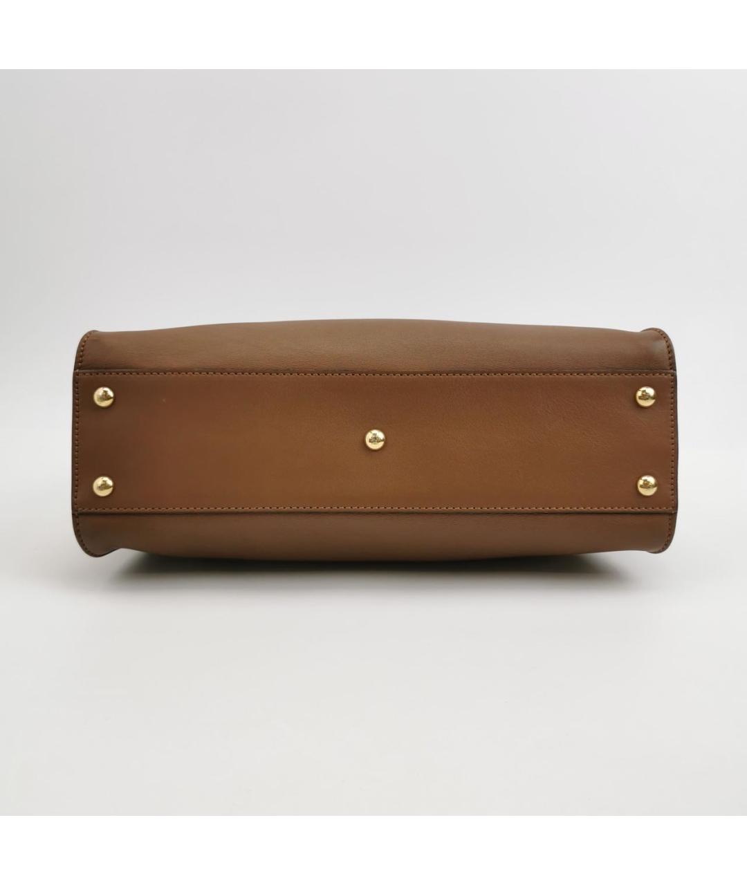 FENDI Коричневая кожаная сумка с короткими ручками, фото 4