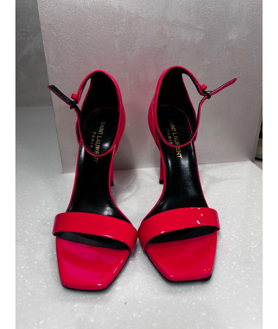 SAINT LAURENT Фуксия босоножки из лакированной кожи, фото 2