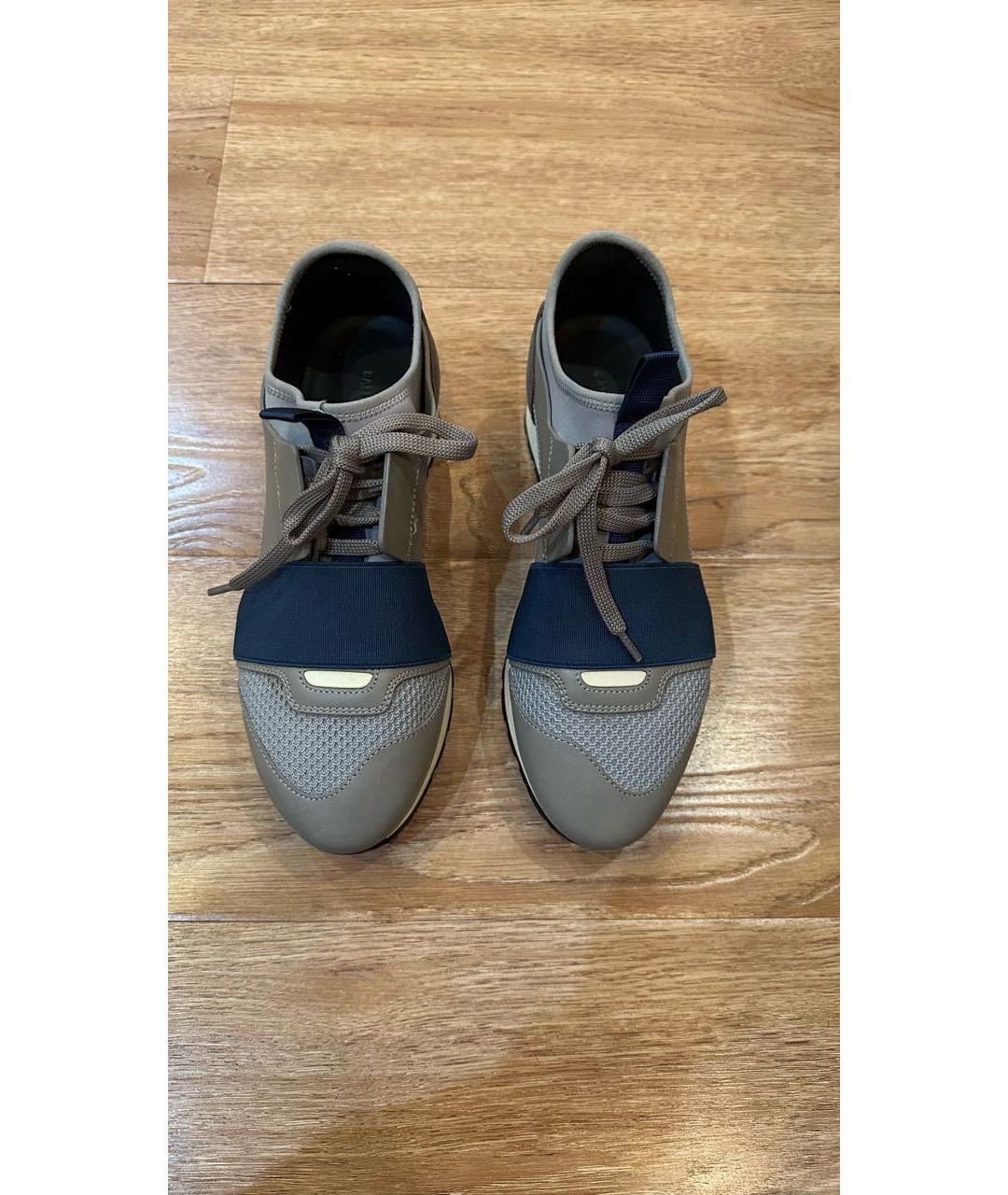 BALENCIAGA Серые кроссовки, фото 2