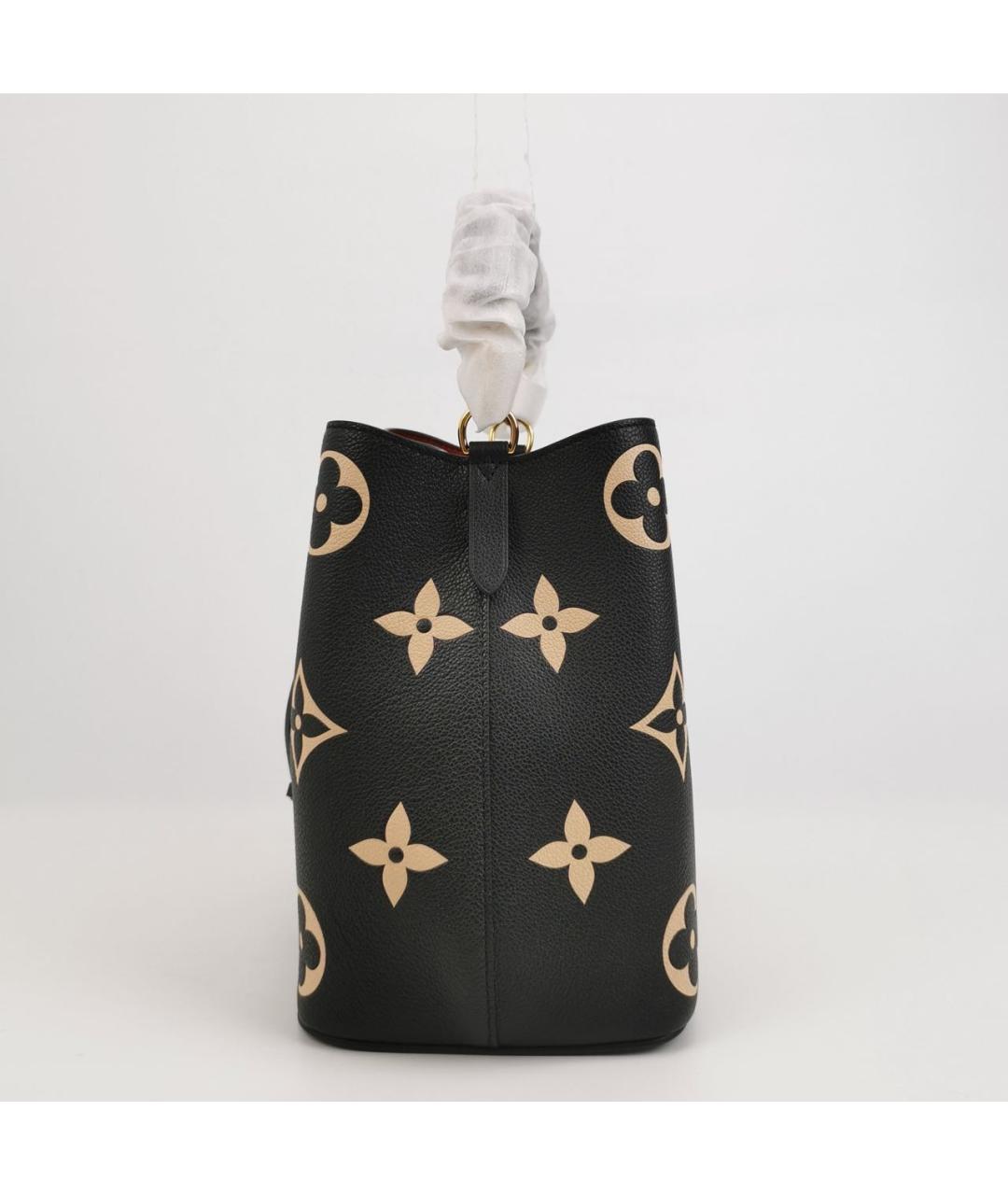 LOUIS VUITTON Черная кожаная сумка с короткими ручками, фото 3