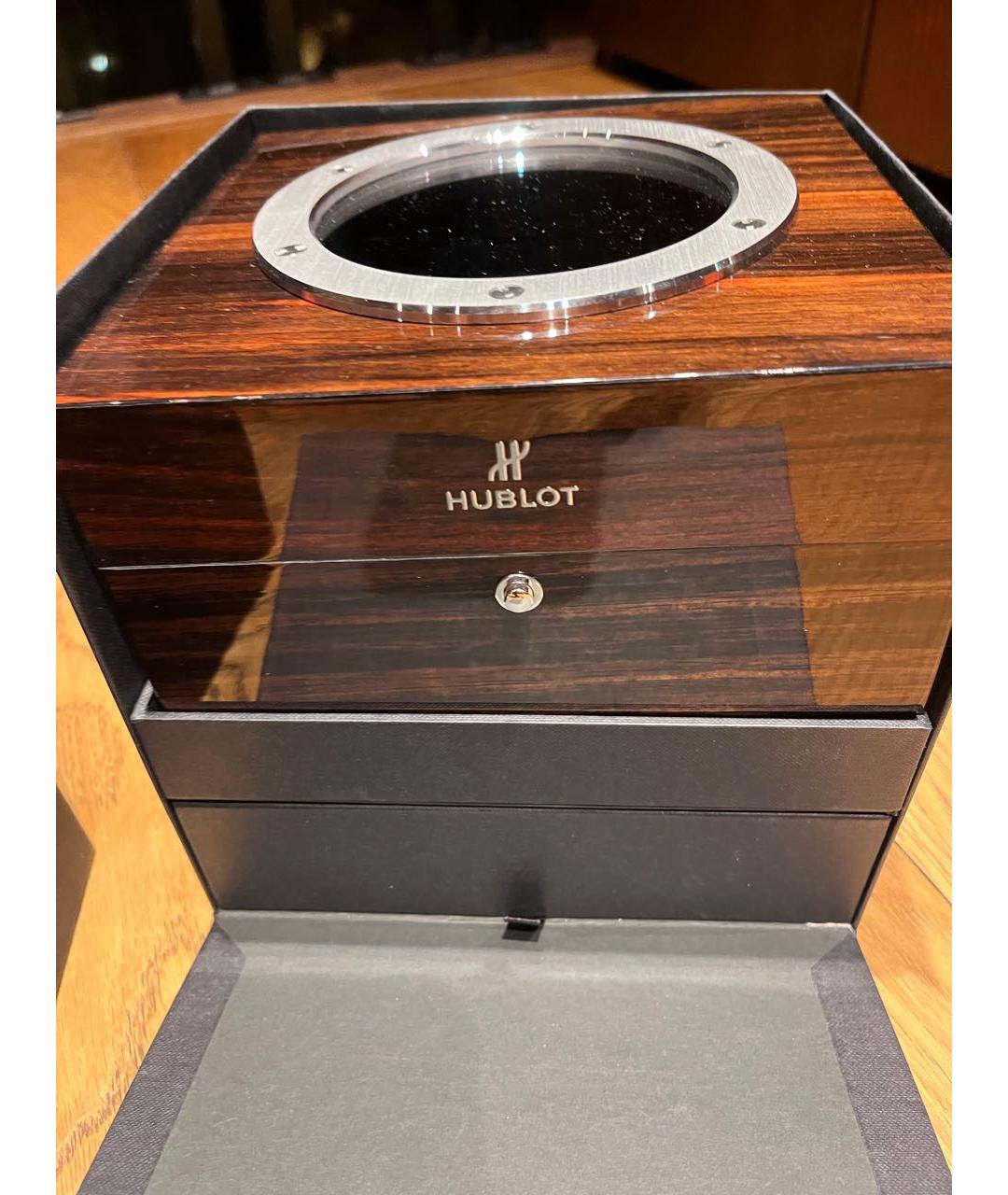 HUBLOT Фиолетовые часы, фото 4