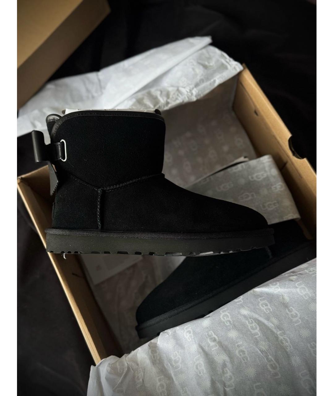 UGG AUSTRALIA Черные замшевые ботинки, фото 2