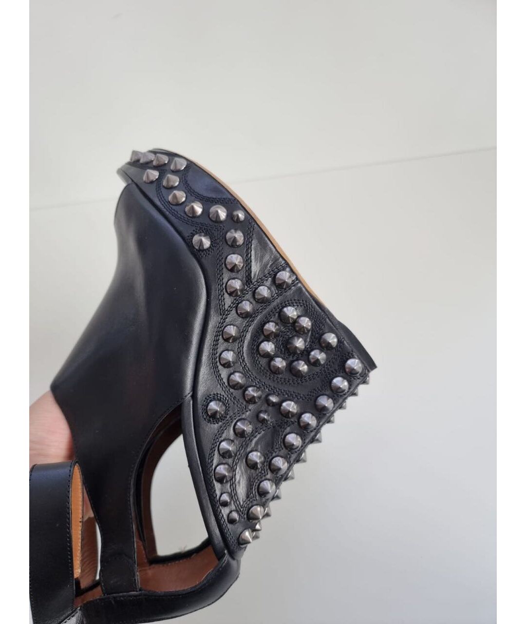 GIVENCHY Черные кожаные босоножки, фото 6