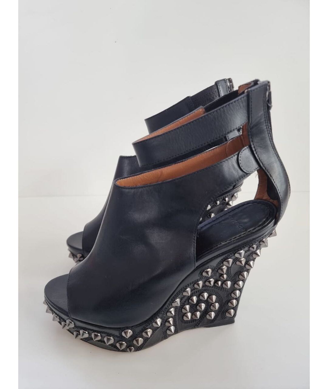 GIVENCHY Черные кожаные босоножки, фото 3