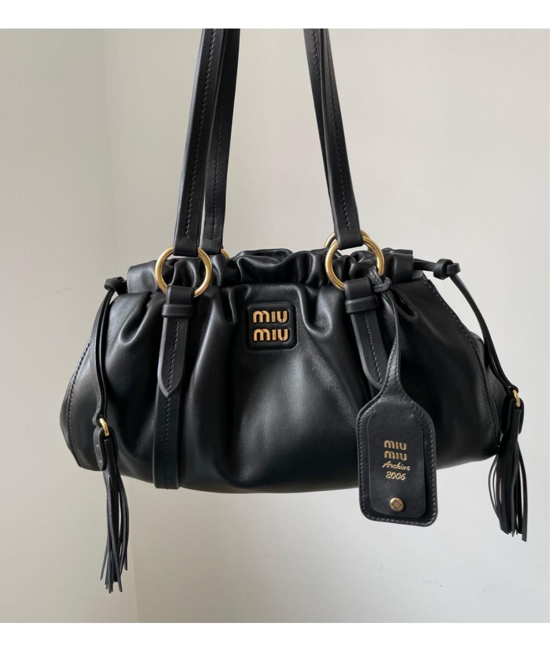 MIU MIU Черная кожаная сумка с короткими ручками, фото 6