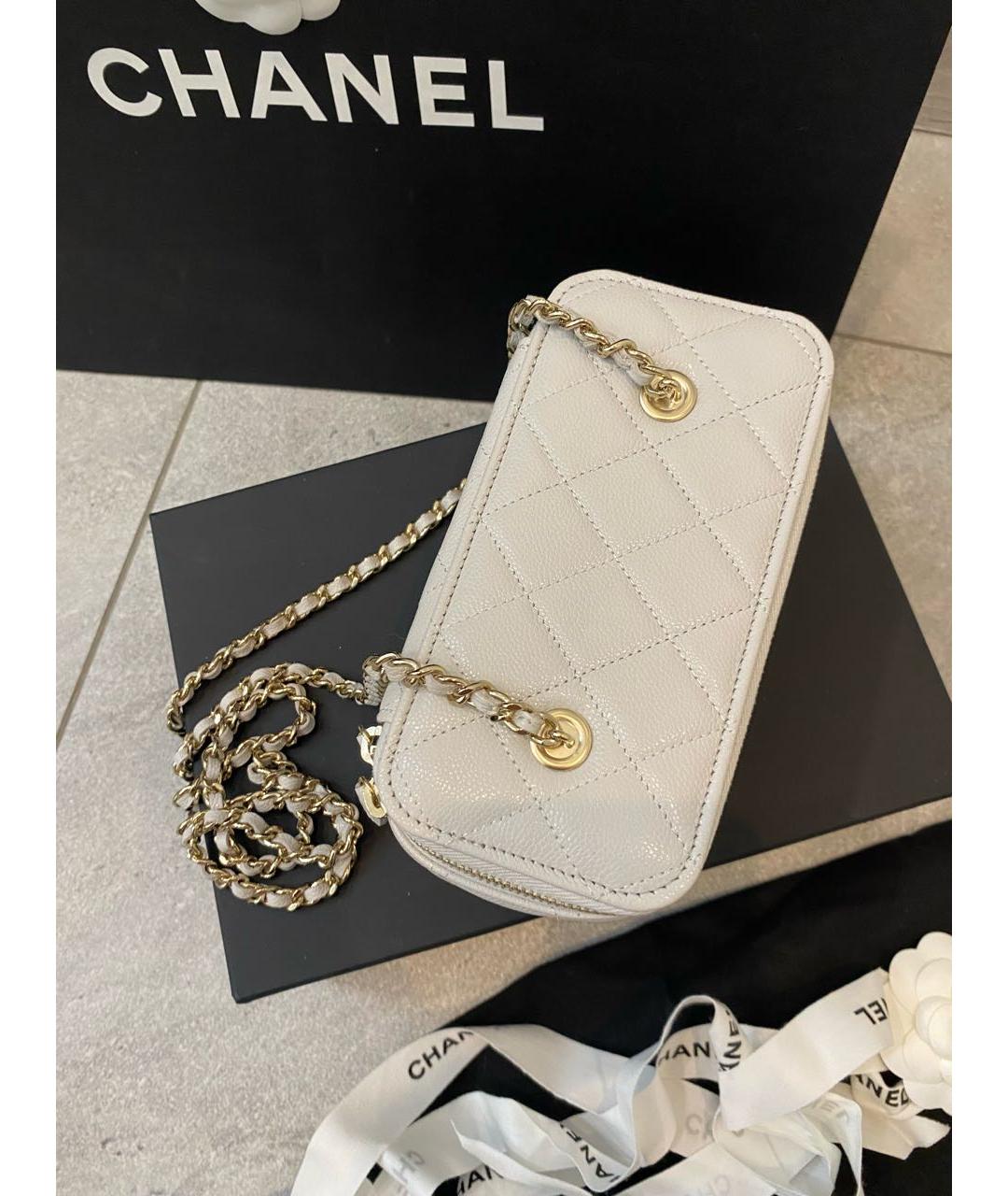 CHANEL Белая кожаная сумка через плечо, фото 4