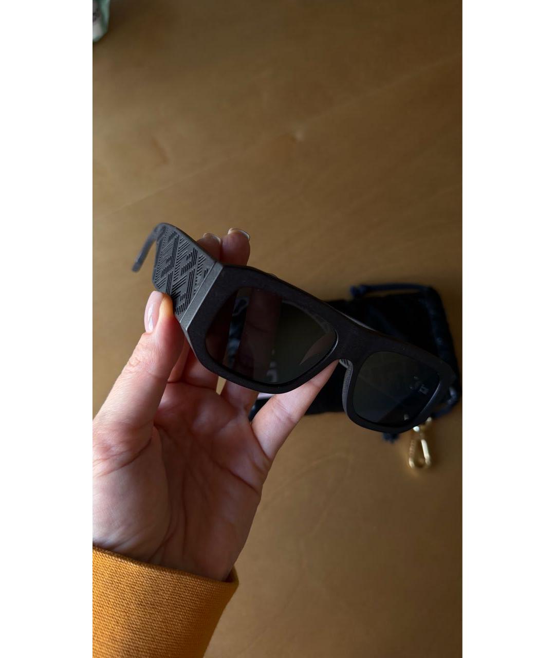 FENDI Черные пластиковые солнцезащитные очки, фото 3