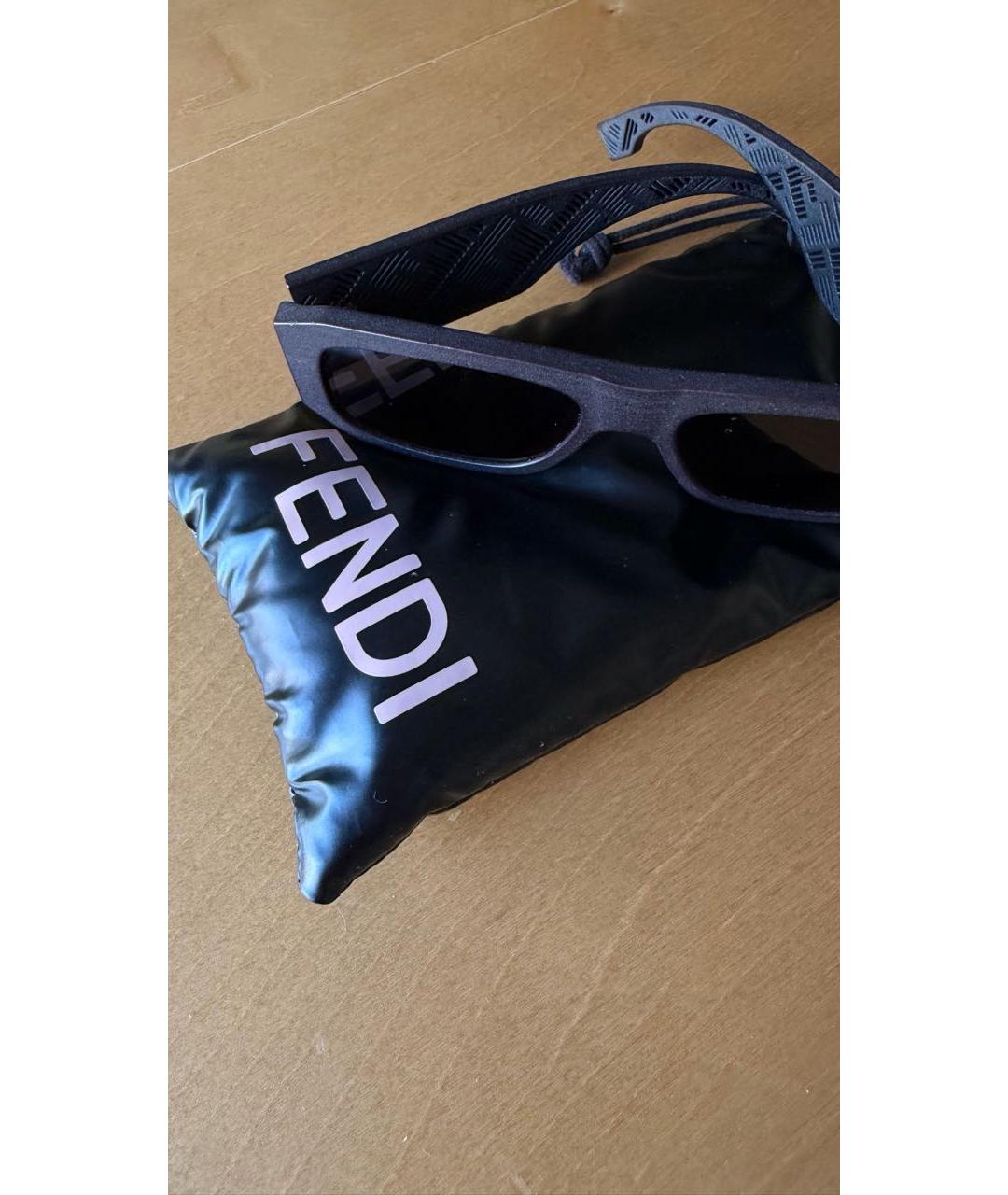 FENDI Черные пластиковые солнцезащитные очки, фото 4